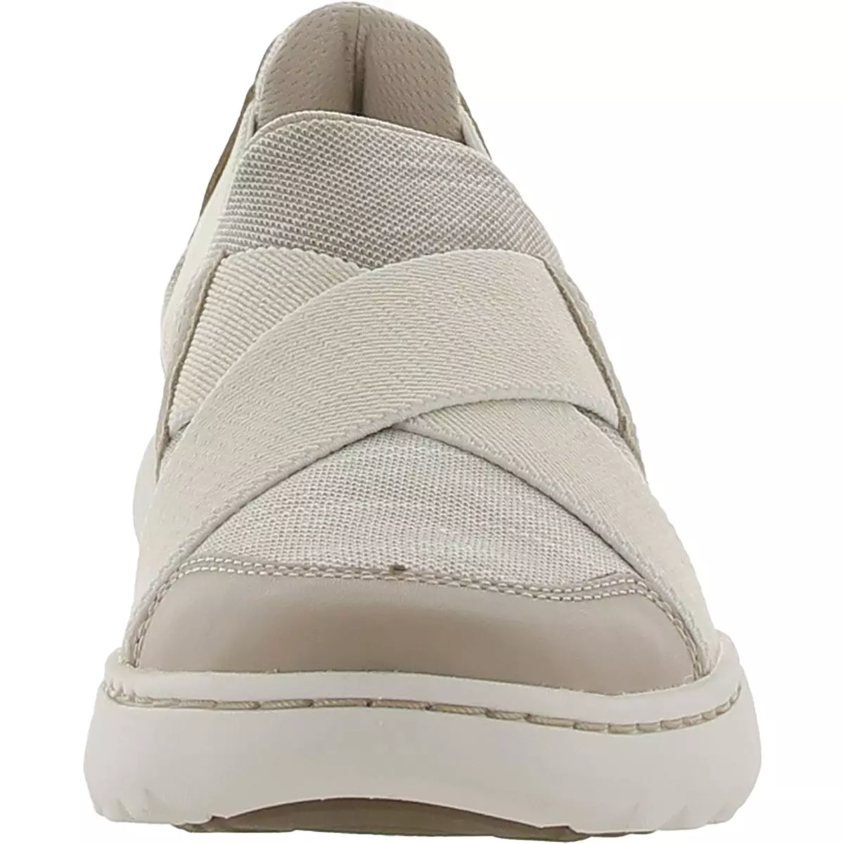 Clarks Womens Teagan Go Leather Lifestyle Casual And Fashion Sneakers