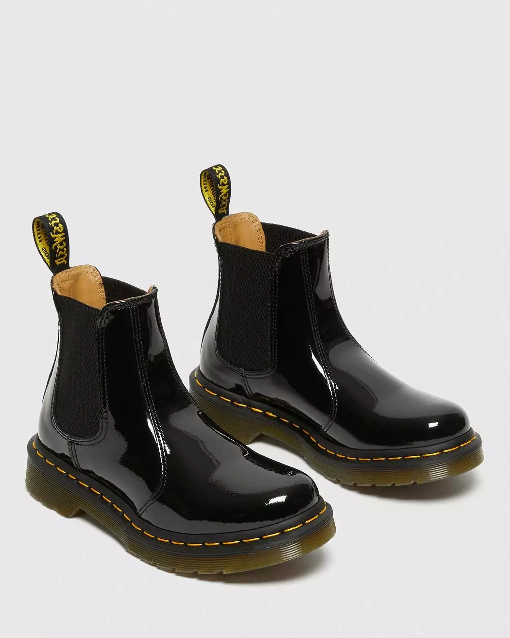 Dr Martens Women's 2976 PATENT LEATHER CHELSEA BOOTS (Black Lucido + Patent Lamper)