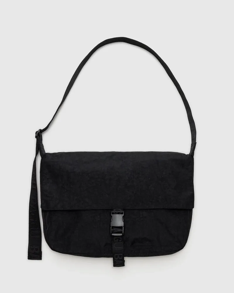 Messenger Bag in Black