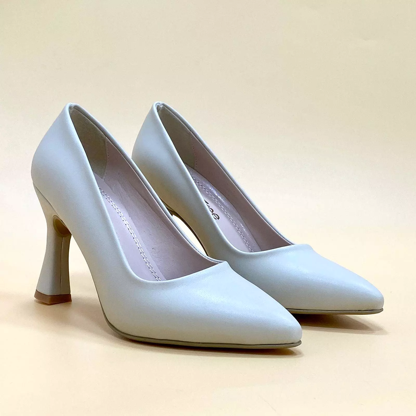 NEW ,  WOMEN SHOES HEELS W792