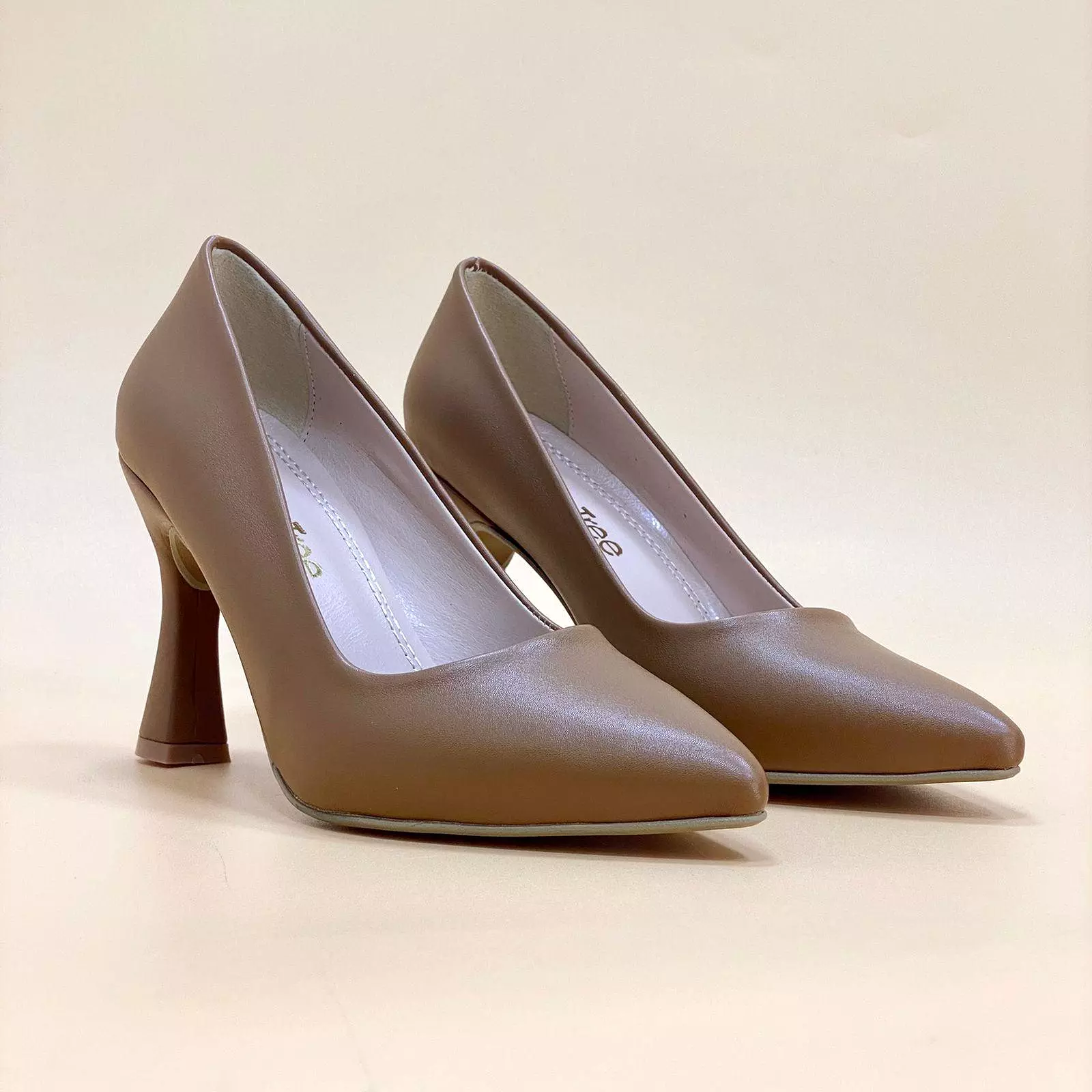 NEW ,  WOMEN SHOES HEELS W792