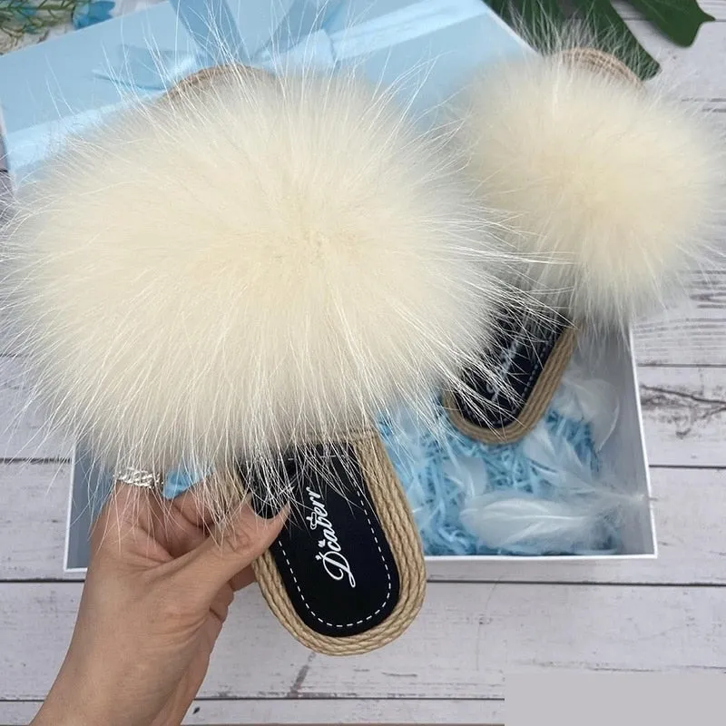 synthetic Straw Natural Raccoon Fur Fluffy Flip Flop Indoor Slippers for Women